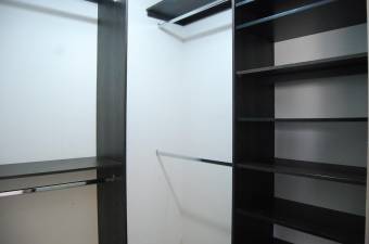 Se vende casa en Santa Ana San José 24-1647