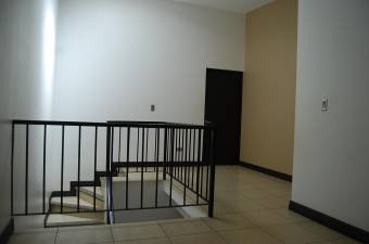 Se vende casa en Santa Ana San José 24-1647