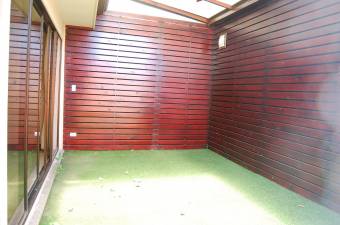 Se vende casa en Santa Ana San José 24-1647