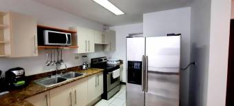 Se vende casa en Escazú Centro 25-1430