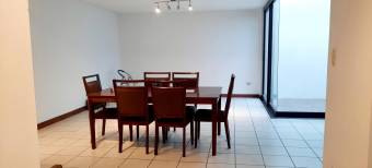 Se vende casa en Escazú Centro 25-1430