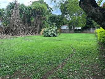 CIUDAD COLON, MORA. OPORTUNIDAD GRAN LOTE CON EXCELENTE UBICACION MP-26-1982