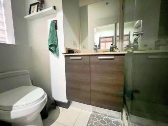 Apartamento en venta con jardín privado y amenidades tipo club #26-698 GS