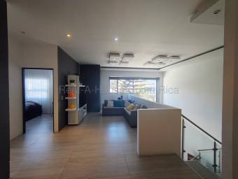 Casa contemporánea en venta en exclusivo condominio en Alajuela #26-1576 GS