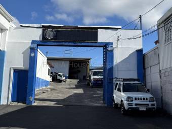 Bodega industrial en venta en San Pablo de Barva con amplio terreno y parqueo #26-1524 GS, $ 600,000, 5, Heredia, Barva