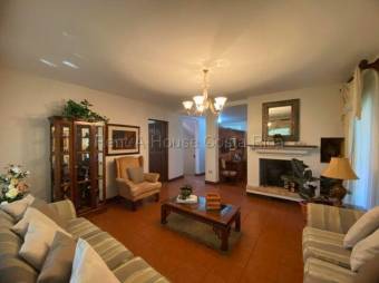 Venta de Casa en San Rafael-Ángeles, Heredia. RAH 26-1942
