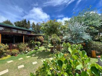 Venta de Cabaña en Dota- El Jardín, San José.
