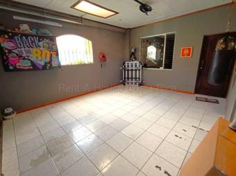 Venta de Casa de 2 Plantas en El Tejar del Guarco.