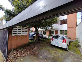 Se vende apartamento en Hospital San José 25-727