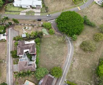 Lote plano de 887 m2 en venta en Condominio Bajo Par, dentro de Ciudad Hacienda Los Reyes