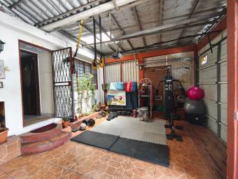Se vende casa en Pavas San José 25-1549