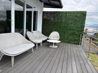 Se vende casa en Ulloa Heredia 26-1989