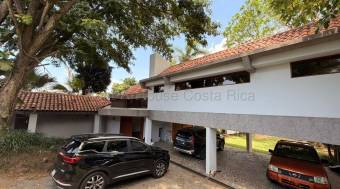 CASA EN VENTA ESCAZU JABONCILLOS