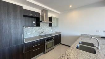 Apartamento de 2 habitaciones en alquiler en La Sabana Apartamento de 2 habitaciones en alquiler en La Sabana