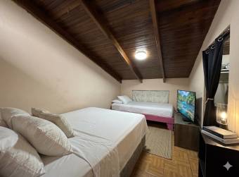 VENTA DE CASA DE 5 HABITACIONES, BARRIO JESÚS, ATENAS, ALAJUELA