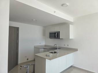 Alquiler de Excelente Apartamento Semi Amueblado en BAMBÚ ECO-URBANO San Sebastián, San José.