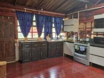 Venta de Finca con Hermosa Casa Campestre en Copey de Dota. RAH 26-74 PRECIO REBAJADO