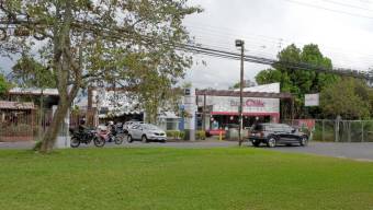 Venta de Bodega en El Centro de Alajuela.
