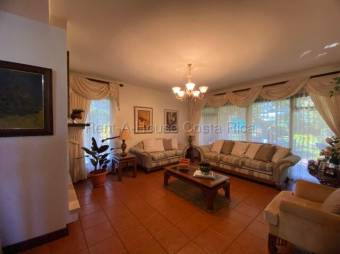 Venta de Casa en San Rafael-Ángeles, Heredia. RAH 26-1942