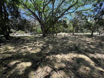 Venta de Lote Plano en Santa Ana-Piedades. RAH 26-1867