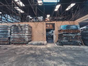 Alquiler de Bodega Industrial en Curridabat. 