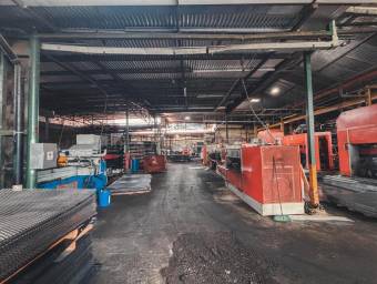 Alquiler de Bodega Industrial en Curridabat. 