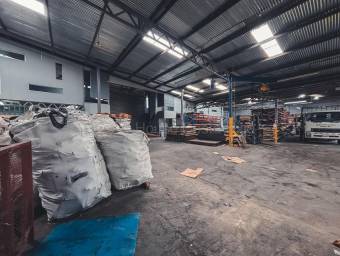 Alquiler de Bodega en Desamparados-San Antonio.