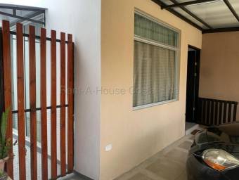 Venta de Casa Amueblada en Agua Caliente-Cartago.