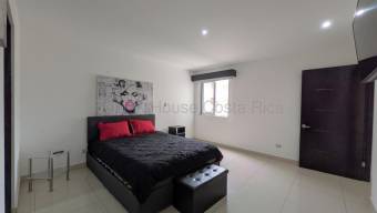 Venta de Apartamento en Alajuelita-San Felipe. 