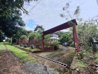 Venta de Casa en Garabito-Lagunillas. RAH 26-829