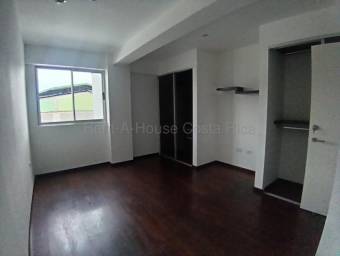 Venta de Apartamento en San José-Uruca. RAH 26-1993 Venta de Apartamento en San José-Uruca. RAH 26-1993