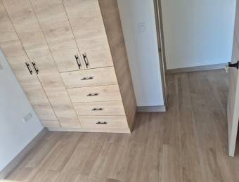 Alquiler de Casa Moderna en Condominio La Tajona
