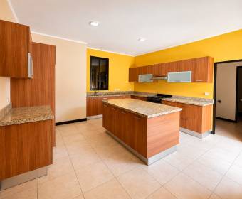 Casa a la venta en Bosques de Doña Rosa La Asunción de Belén, Heredia