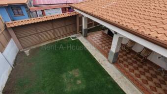 Propiedad en venta con dos casas independientes en Villa Palmar Alajuela #26-1800 GS