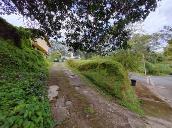 Venta de Lote en Montes de Oca, San José.