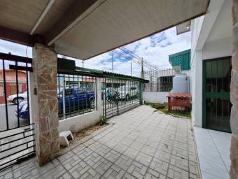 Alquiler de Casa en Oriental-Cartago.  Uso Residencial o Comercial.