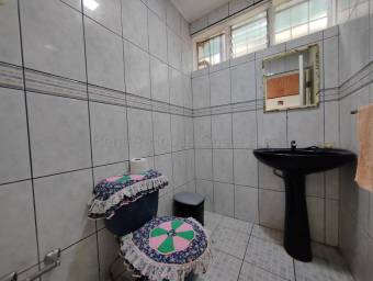 Alquiler de Casa en Oriental-Cartago.  Uso Residencial o Comercial.
