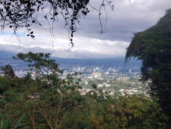 Venta de Lote en Escazú. RAH 26-795