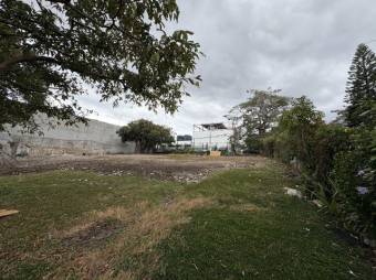 Venta de Lote en San Rafael, Escazú. RAH 26-1100