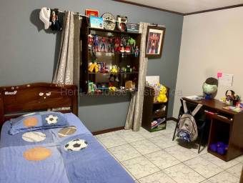 Venta de Casa en Oreamuno-San Rafael, Cartago. RAH 26-2011