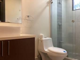 Venta de Apartamento en Brasil de Santa Ana. RAH 26-1196 