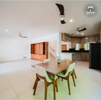 Townhouse Moderno en Venta en Herradura Reserva Las Lomas Townhouse Moderno en Venta en Herradura Reserva Las Lomas