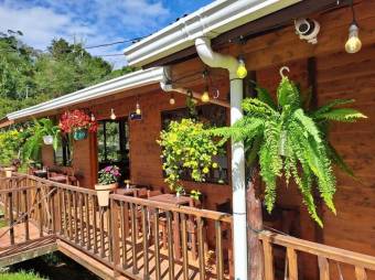 Hermoso restaurante rústico en venta en EL Jardin de Dota MLS 26-2022 
