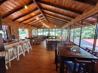 Hermoso restaurante rústico en venta en EL Jardin de Dota MLS 26-2022 
