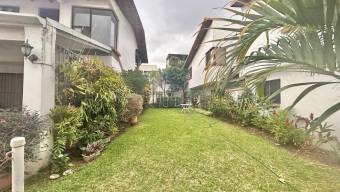 Venta de Casa en Escazú-San Rafael. RAH 26-2018 Venta de Casa en Escazú-San Rafael. RAH 26-2018