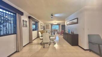 Venta de Casa en Escazú-San Rafael. RAH 26-2018 Venta de Casa en Escazú-San Rafael. RAH 26-2018
