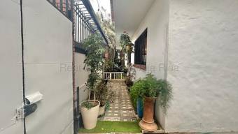 Venta de Casa en Escazú-San Rafael. RAH 26-2018 Venta de Casa en Escazú-San Rafael. RAH 26-2018