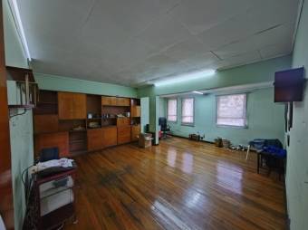 Venta de Casa Comercial en Montes de Oca, San José. 