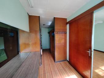 Venta de Casa Comercial en Montes de Oca, San José. 