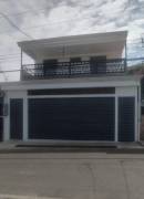 Venta propiedad con 2 casas remodeladas